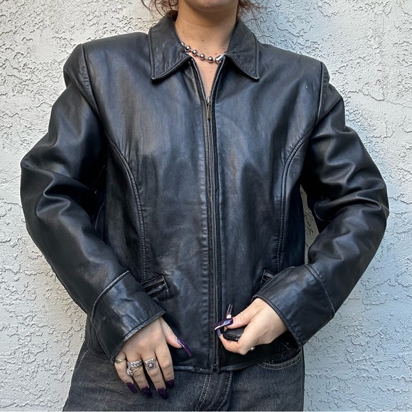 Vintage Y2k Black Leather Moto Jacket - Picture 2 of 12